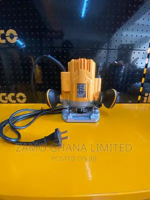 Router 1200w - Rt12008
