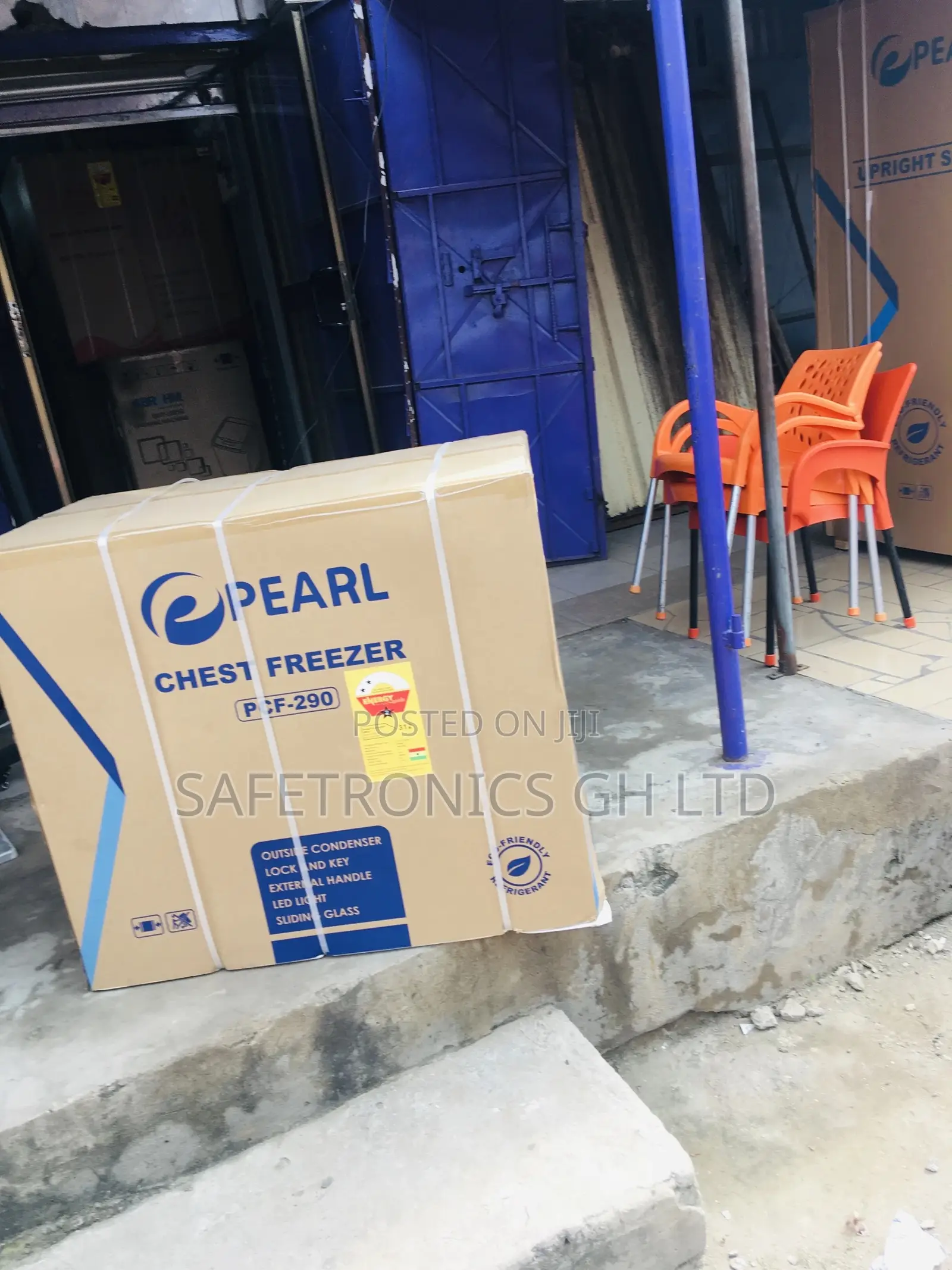 Electric 215 Liters Chestfreezer Pearl Singledoor PCF-290