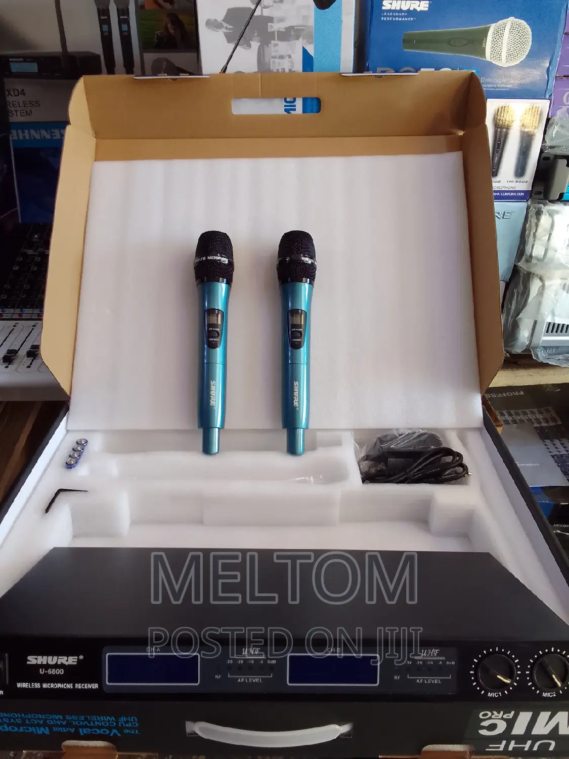 Shure U-6800 2in1 Cordless Microphone
