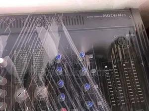 Yamaha Mg 24 Analog Mixer