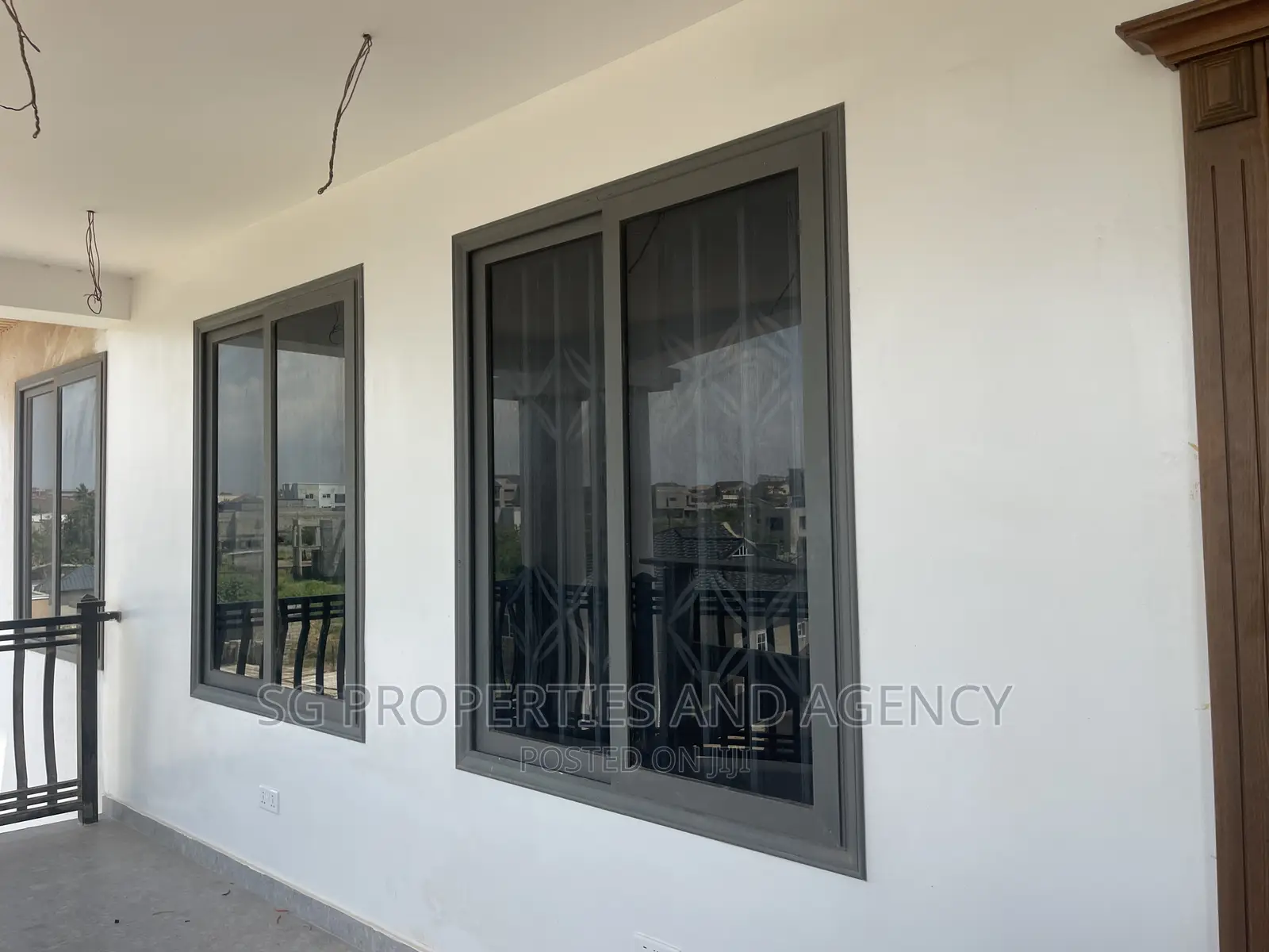 3bdrm Apartment in Lashibi, Spintex for rent