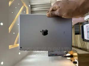 Apple iPad 9.7 32 GB Gray