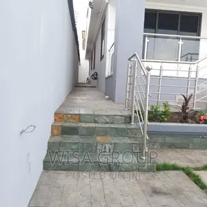 4bdrm Duplex in Wisa Groups, Accra Metropolitan for sale