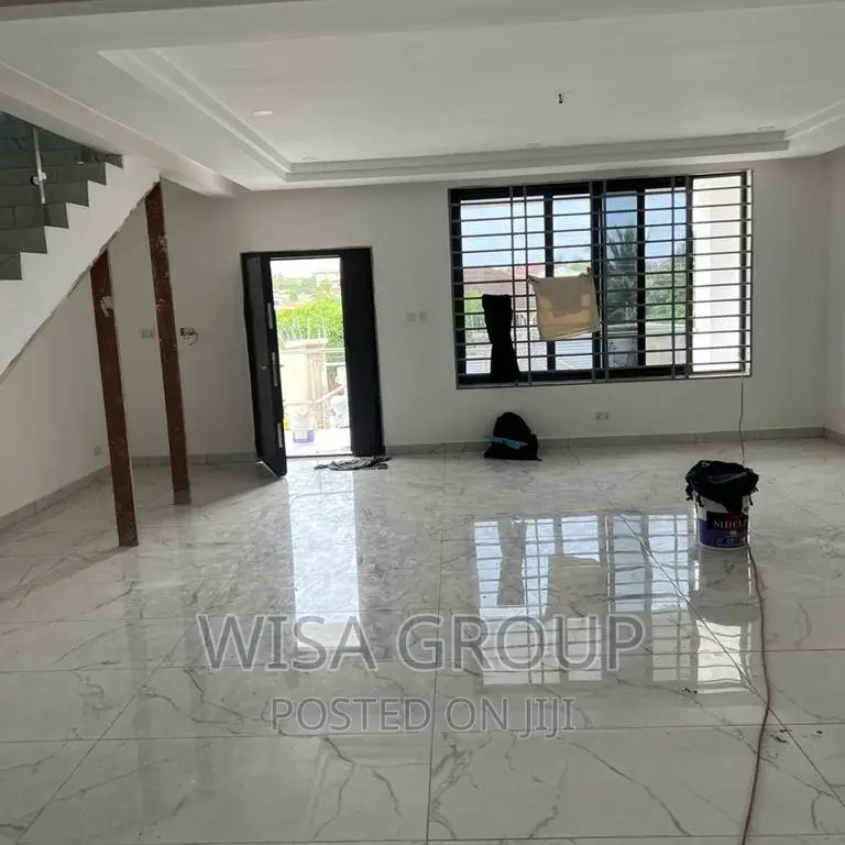 4bdrm Duplex in Wisa Groups, Accra Metropolitan for sale