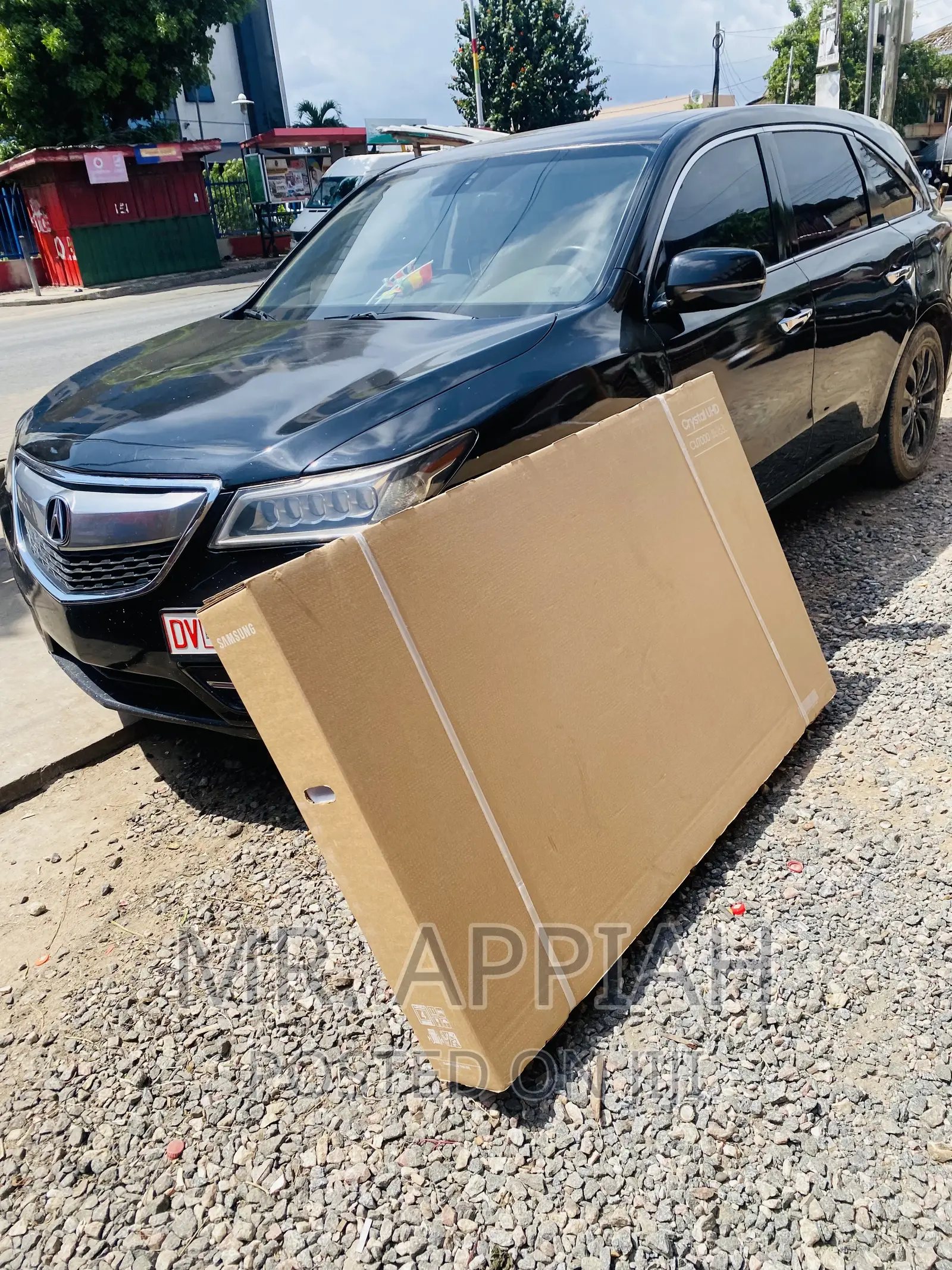 Well Designed Samsung 65CU7172 65 Inch Crystal Uhd Tv.