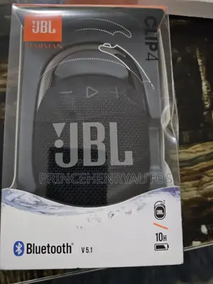 JBL Clip 4: Portable Speaker With Bluetooth (JBLCLIP4BLKAM)