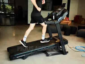 Treadmil Exercise Macchine