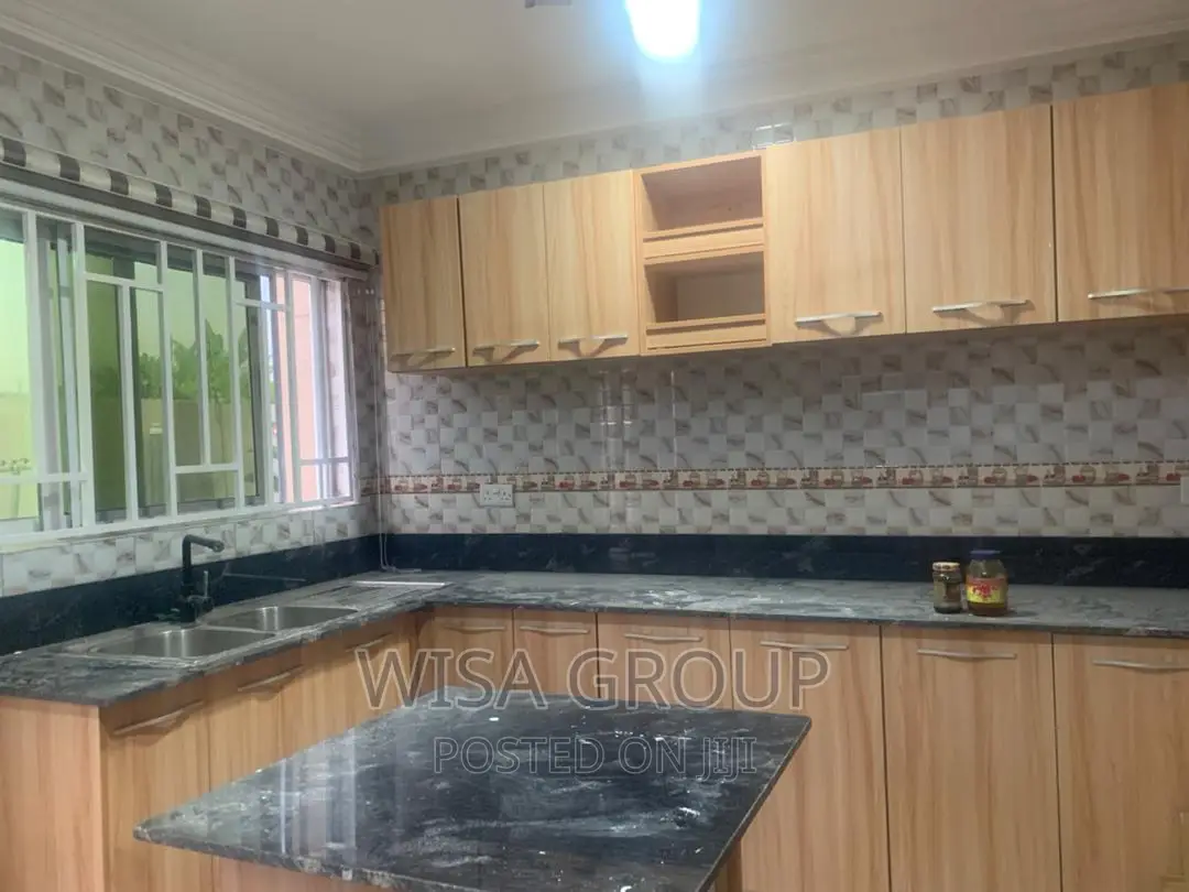 4bdrm Duplex in Wisa Groups, Accra Metropolitan for rent