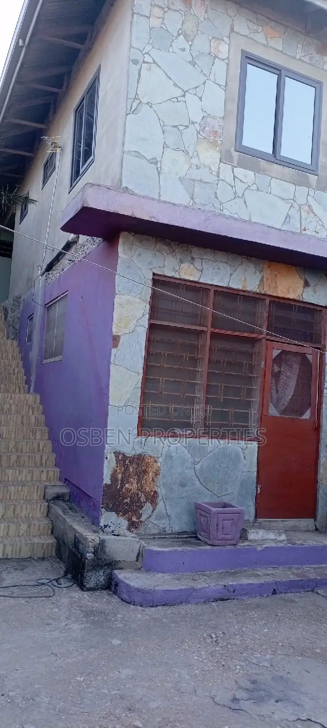 1bdrm Apartment in Pleasant Properties, Spintex for rent