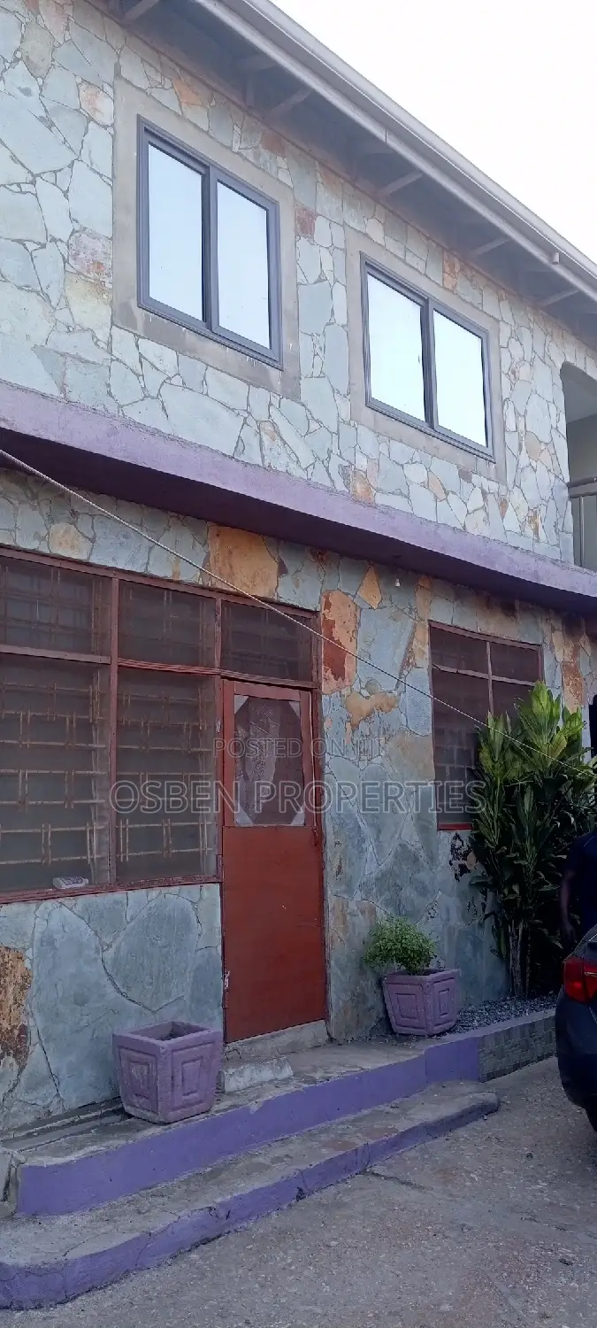 1bdrm Apartment in Pleasant Properties, Spintex for rent