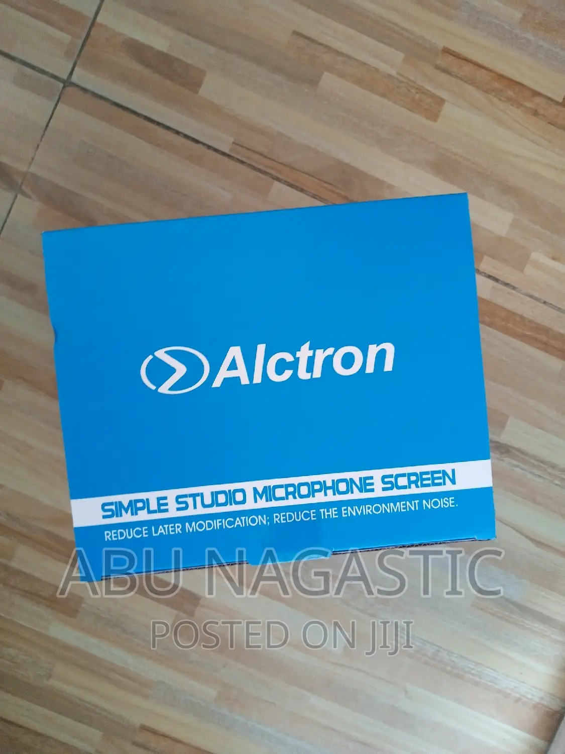 Alctron PF8 Studio Microphone Shield