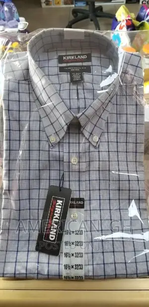 Kirkland Signature Traditional Fit Shirt (M)