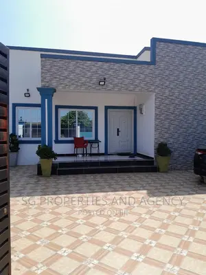 3bdrm House in Kfc, Spintex for rent