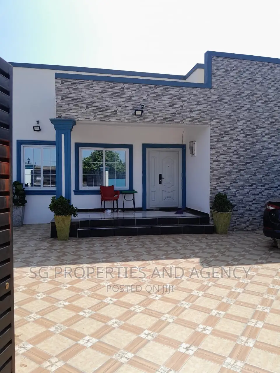 3bdrm House in Kfc, Spintex for rent