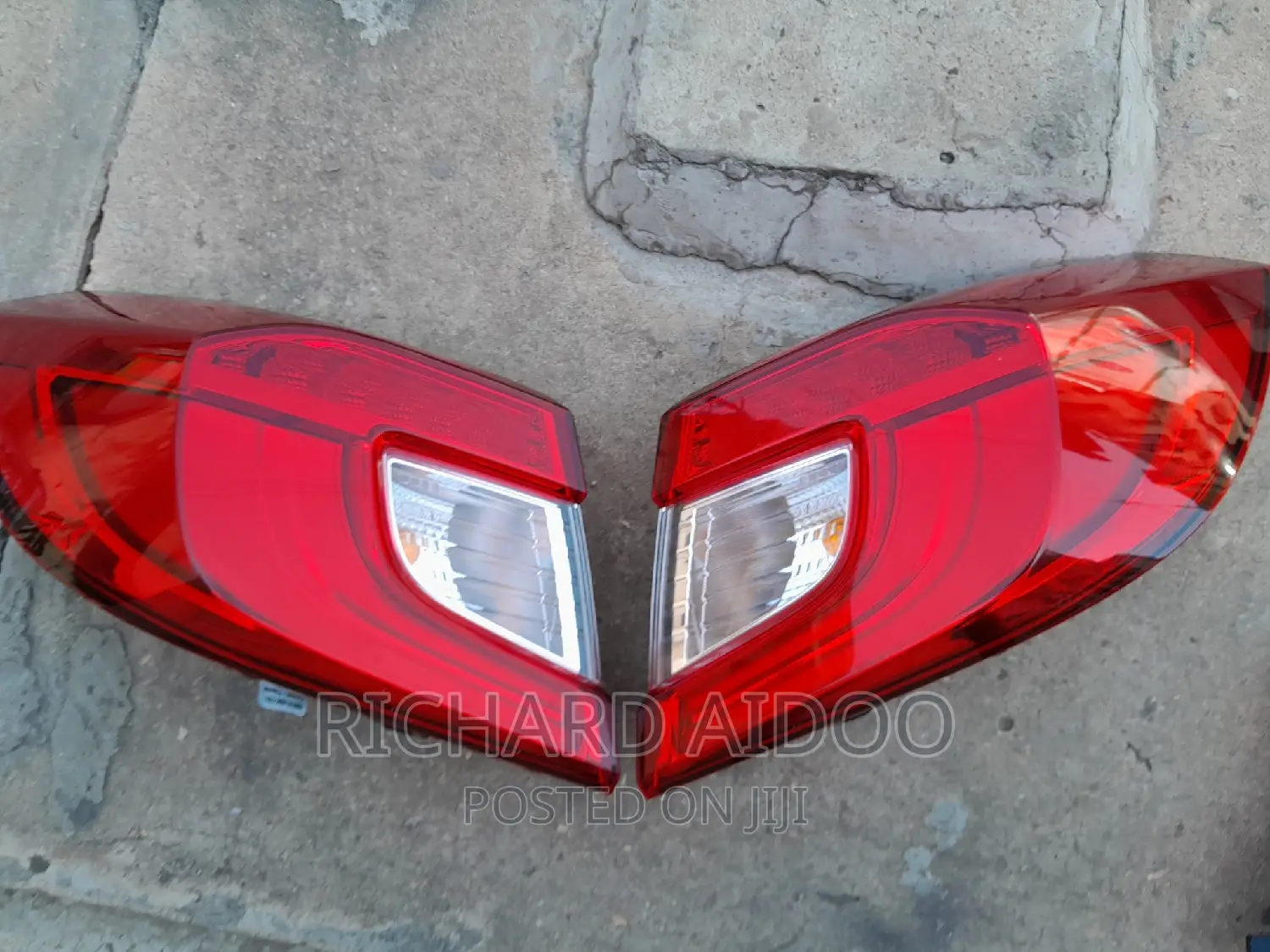 Honda Accord 2018 Taillight Available