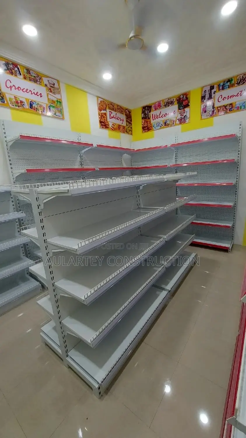 Supermarket Shelve