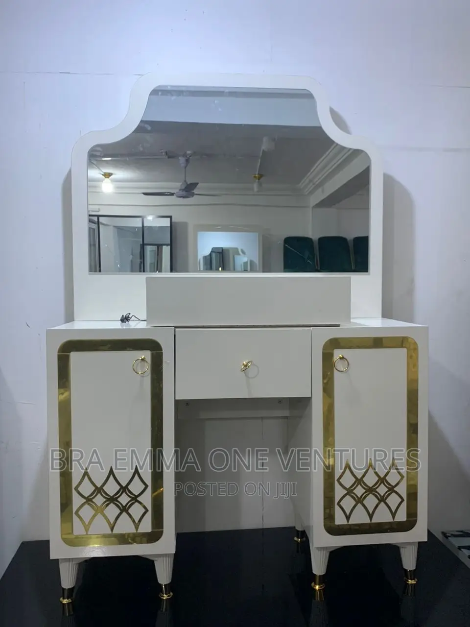 Imported Dressing Mirror