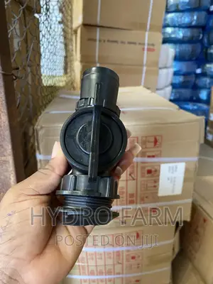 Lay-Flat to Rain Hose Connector/Valve