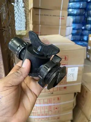 Lay-Flat to Rain Hose Connector/Valve