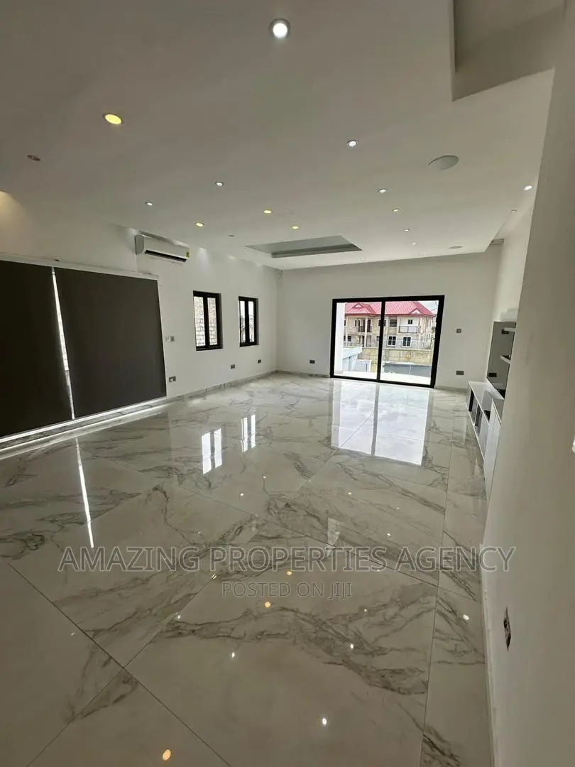 4bdrm House in East Legon for sale