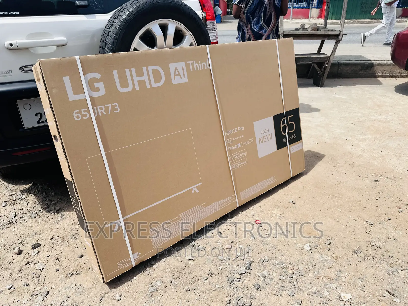 True Color Cinema UHD Smart Glossy 65”UR730 LG
