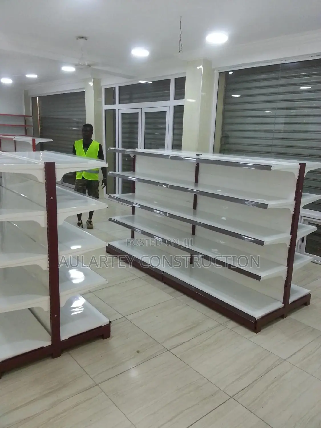Pharmaceutical Shelves