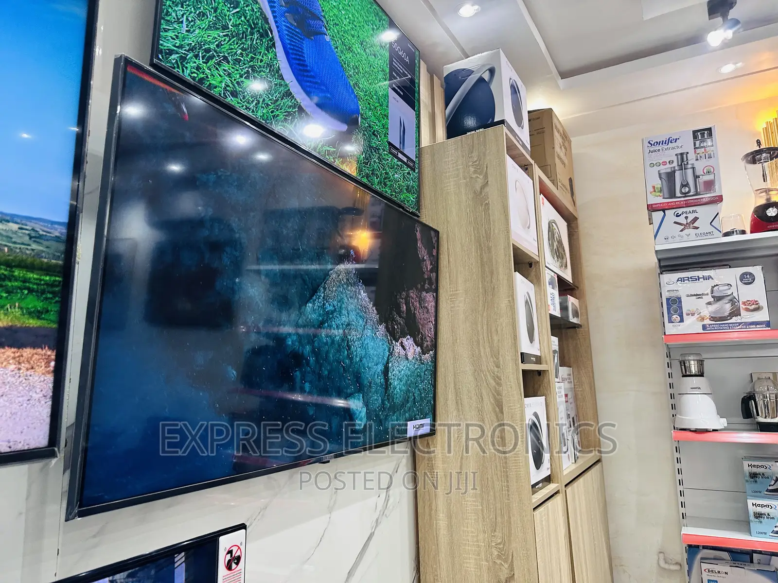 Mesmeric New LG UHD Smart LED 55”UR730 Tv