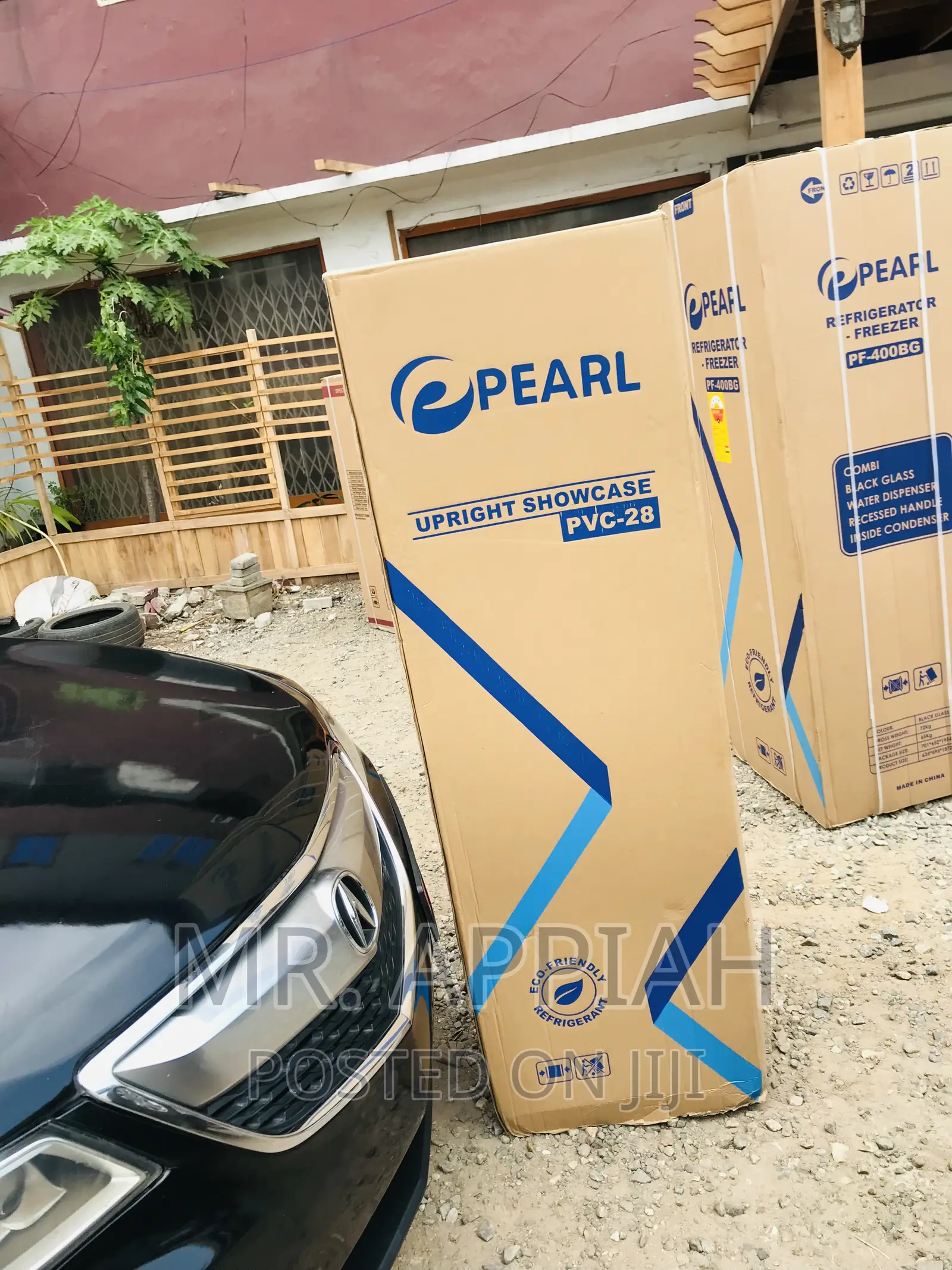 Unique Designed Pearl PVC 28,220litres 1door Display Fridge