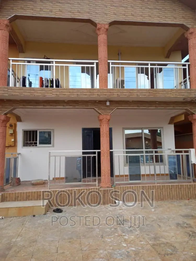 3bdrm Apartment in Dr Roko, Dome for rent