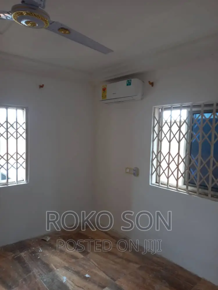 3bdrm Apartment in Dr Roko, Dome for rent