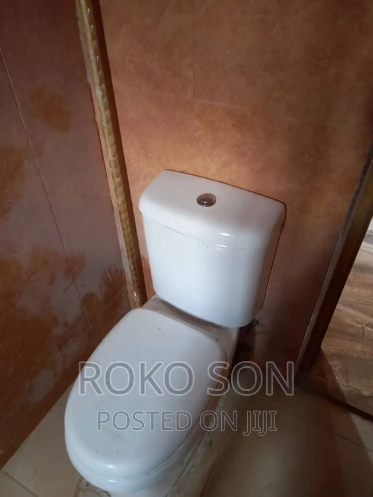 3bdrm Apartment in Dr Roko, Dome for rent
