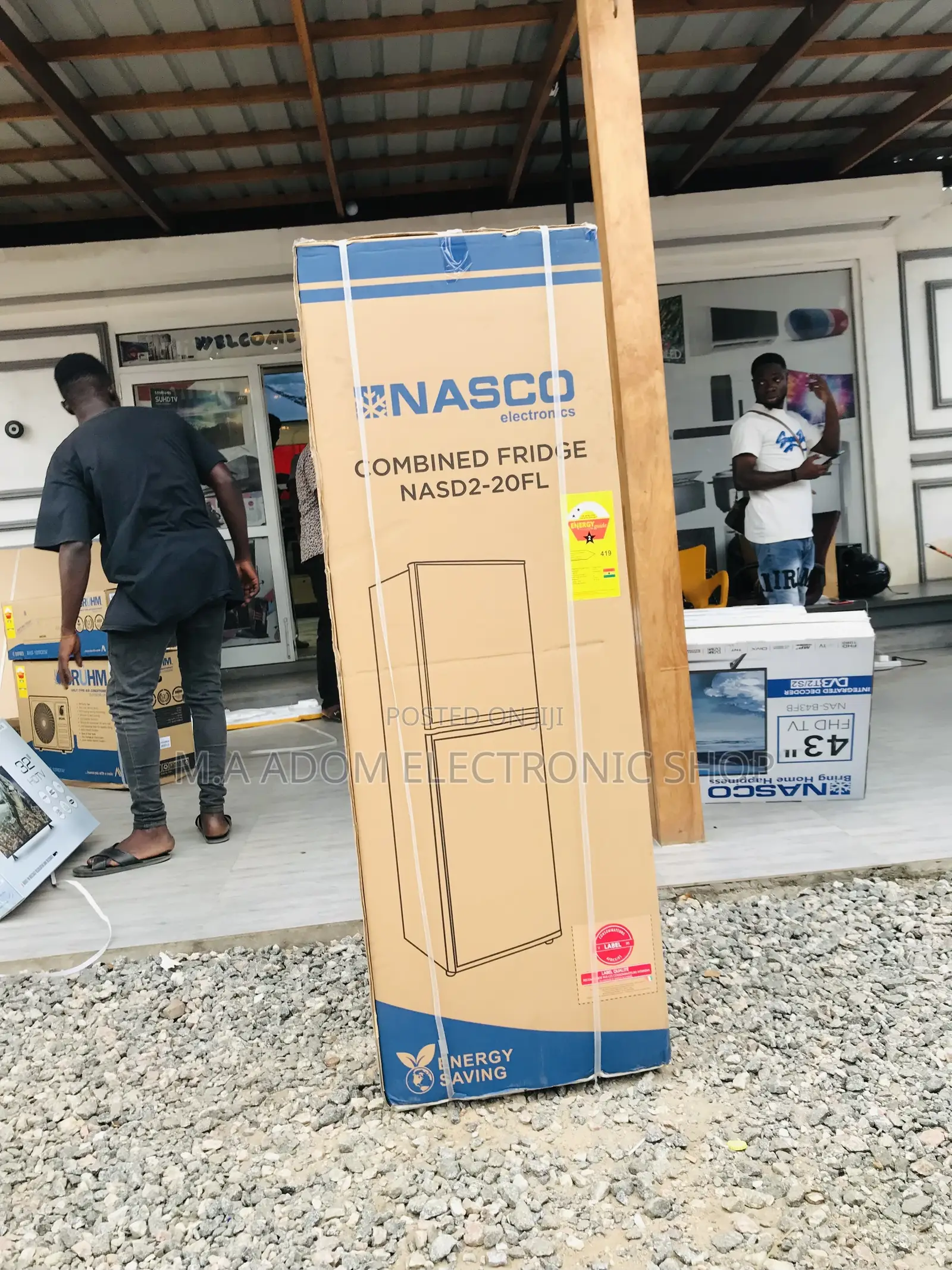Extremely Nasco Nasd2-20fl Double Door Refrigerator.