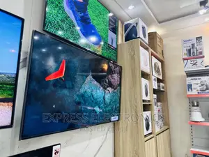 True Cinema Experience UHD Smart Lg 65”UR730