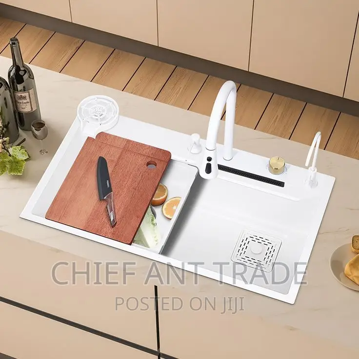 Waterfall Kitchen Sink White