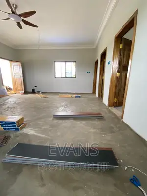 Laminate, Vinyl and SPC Flooring