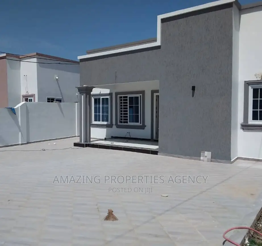 3bdrm House in Spintex for rent