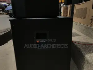 JBL Single Bass / Sub Speaker Srx700