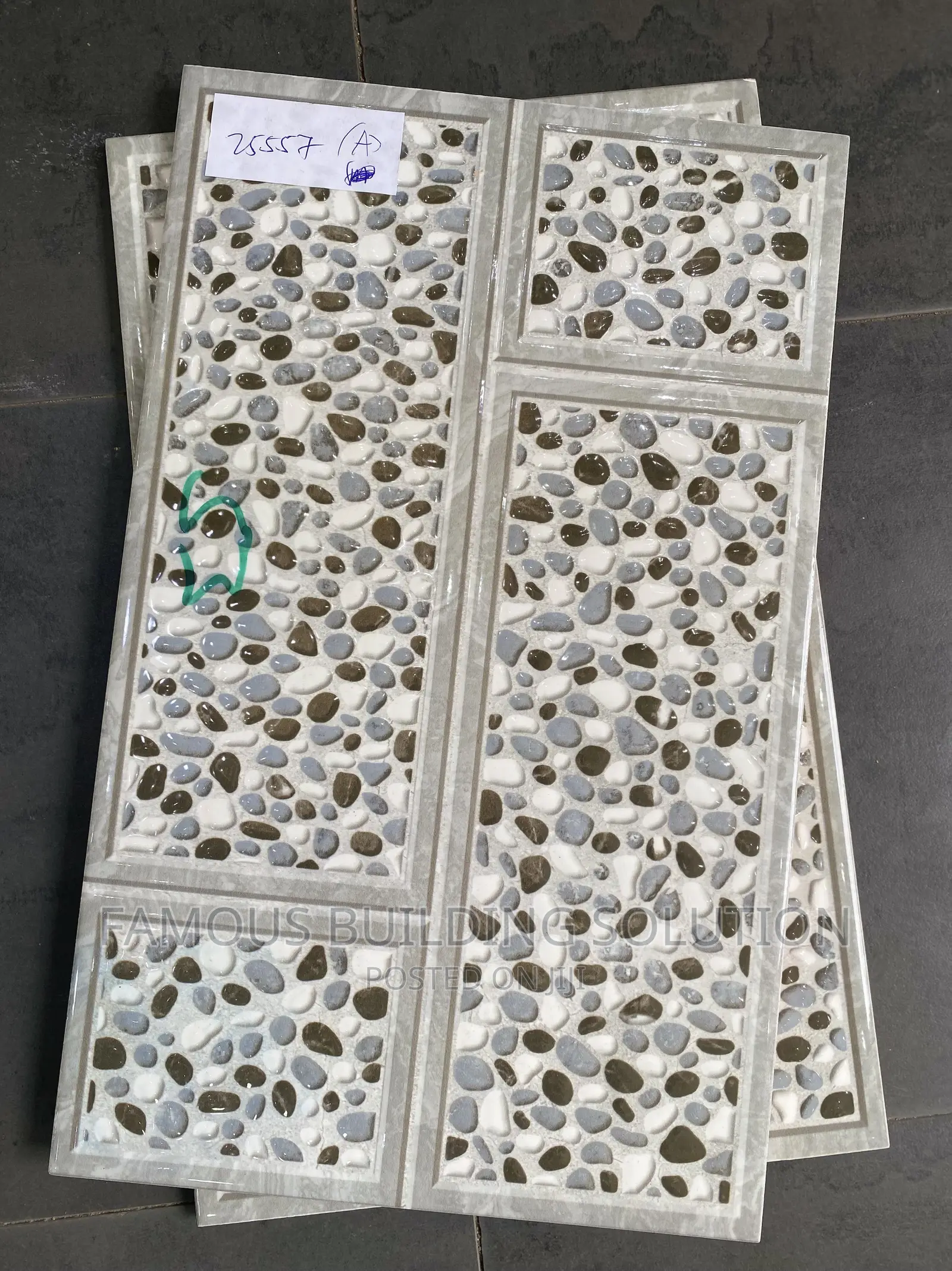 Wall Tiles (25/40)
