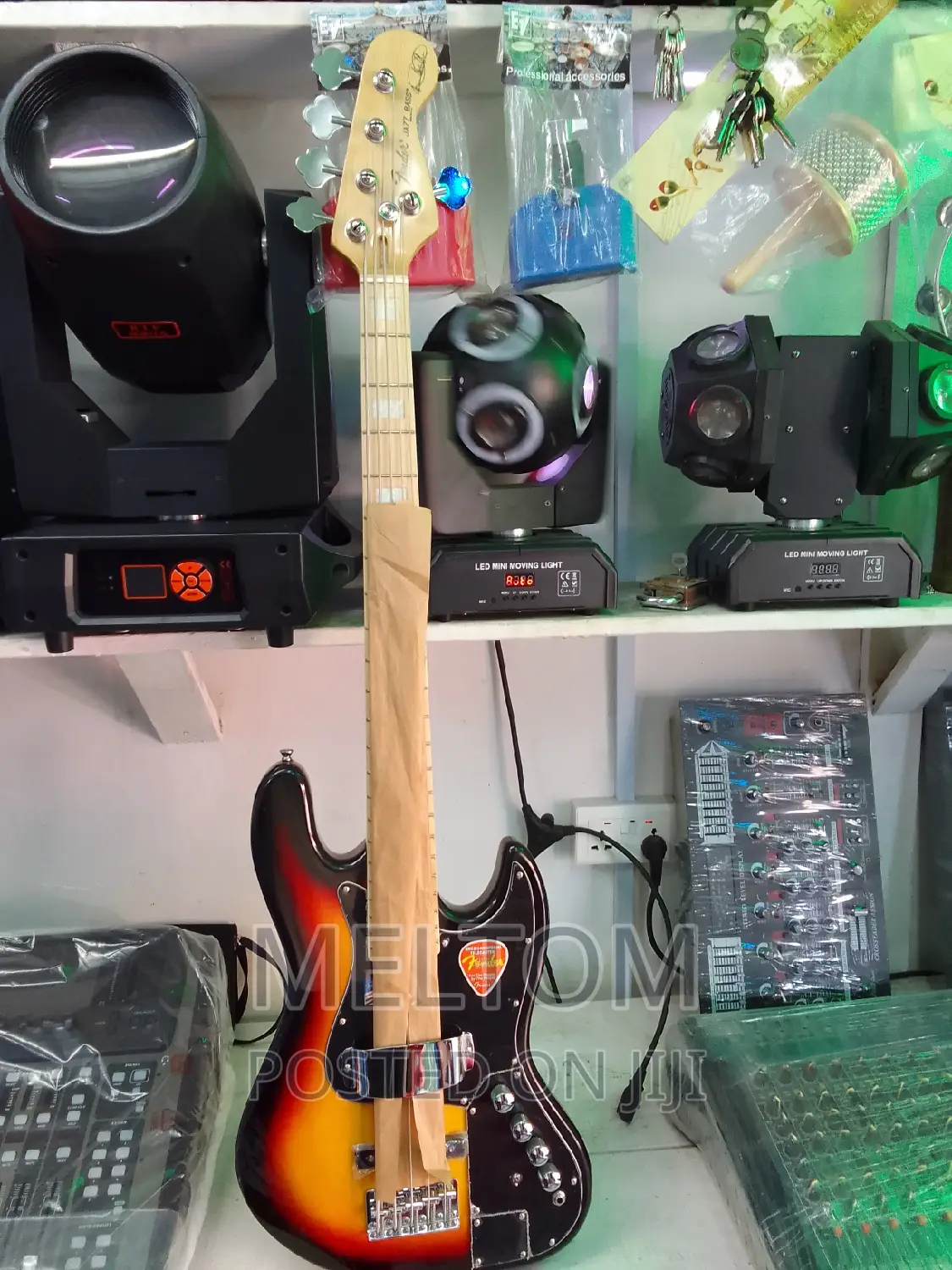 Fender Jazz Bass Guitar (Active)