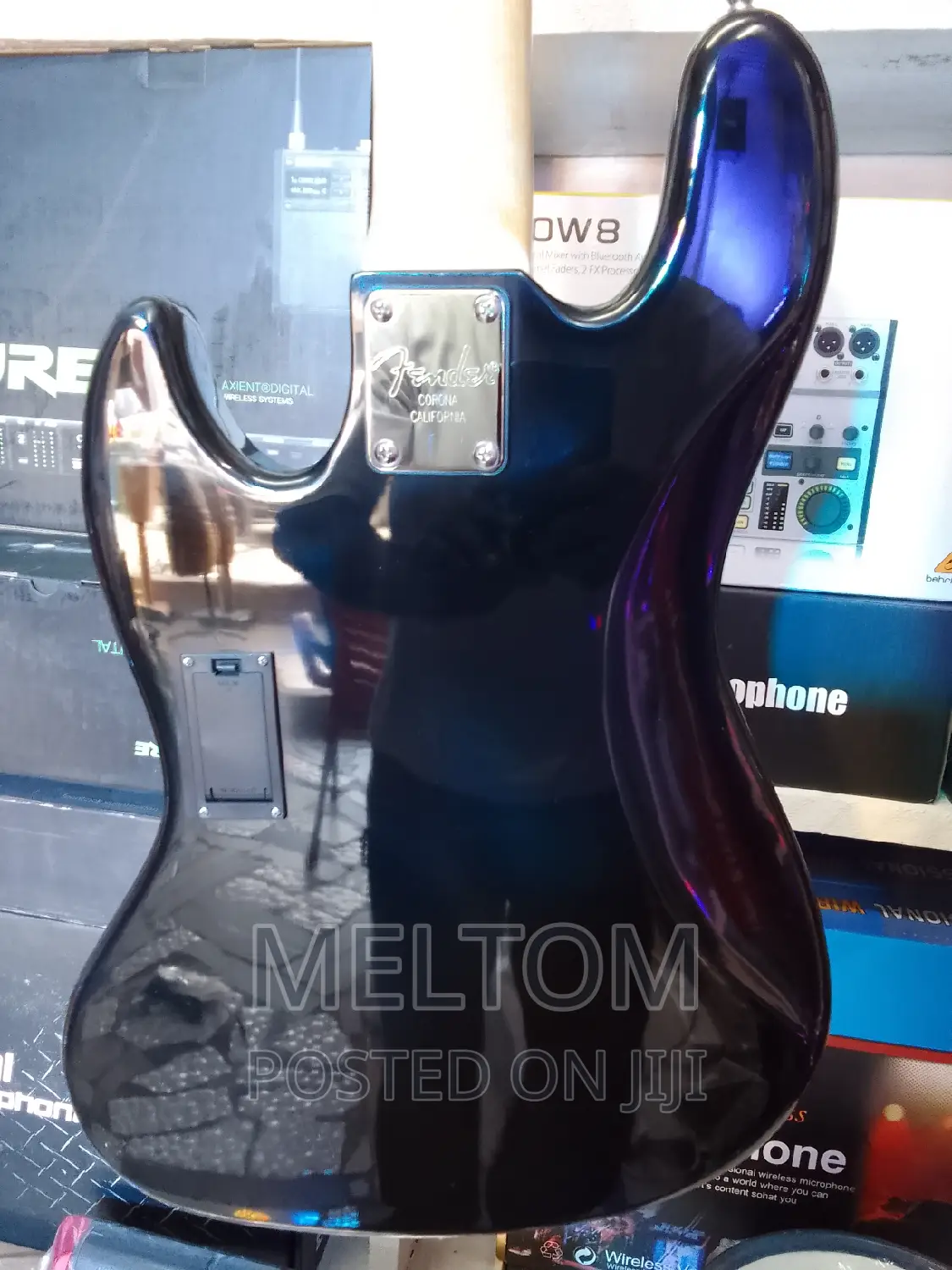 Fender Jazz Bass Guitar (Active)