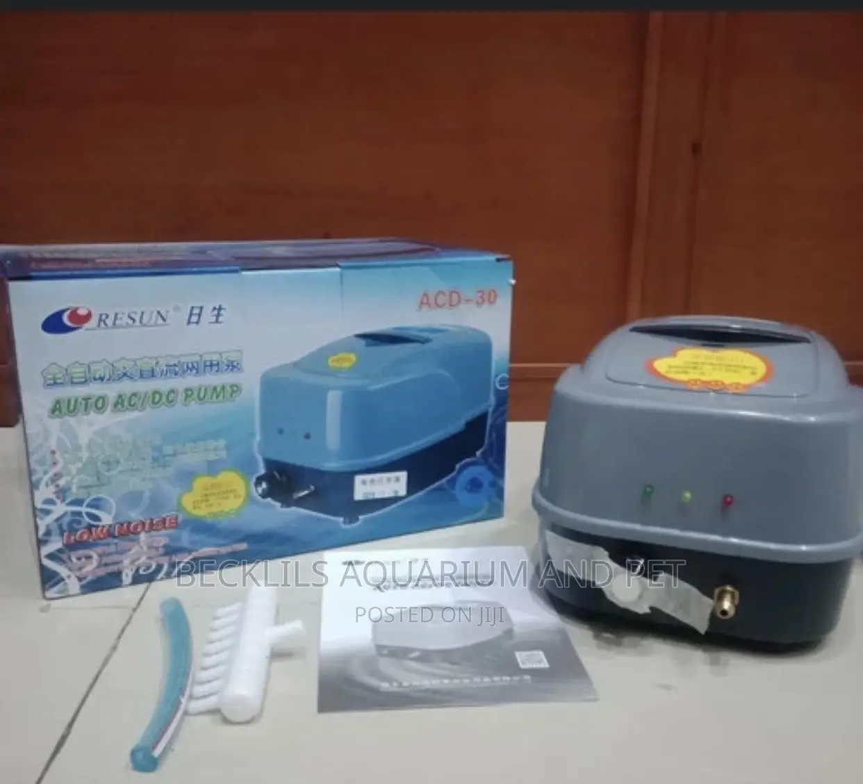 12 Outlet Ac/Dc 60 Watts Airpumps For Ponds