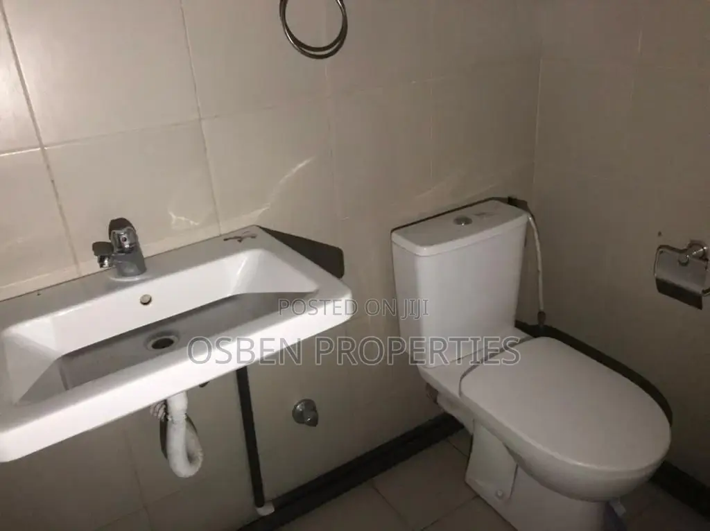 1bdrm Apartment in Pleasant Properties, Spintex for rent