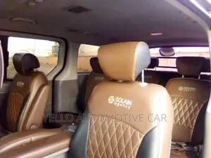 Rent 12 Seater Hyundai H1