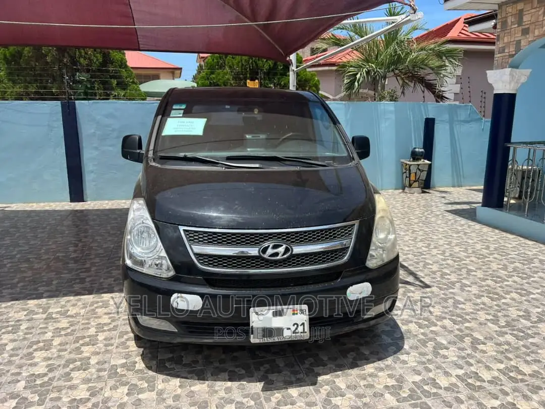 Rent 12 Seater Hyundai H1