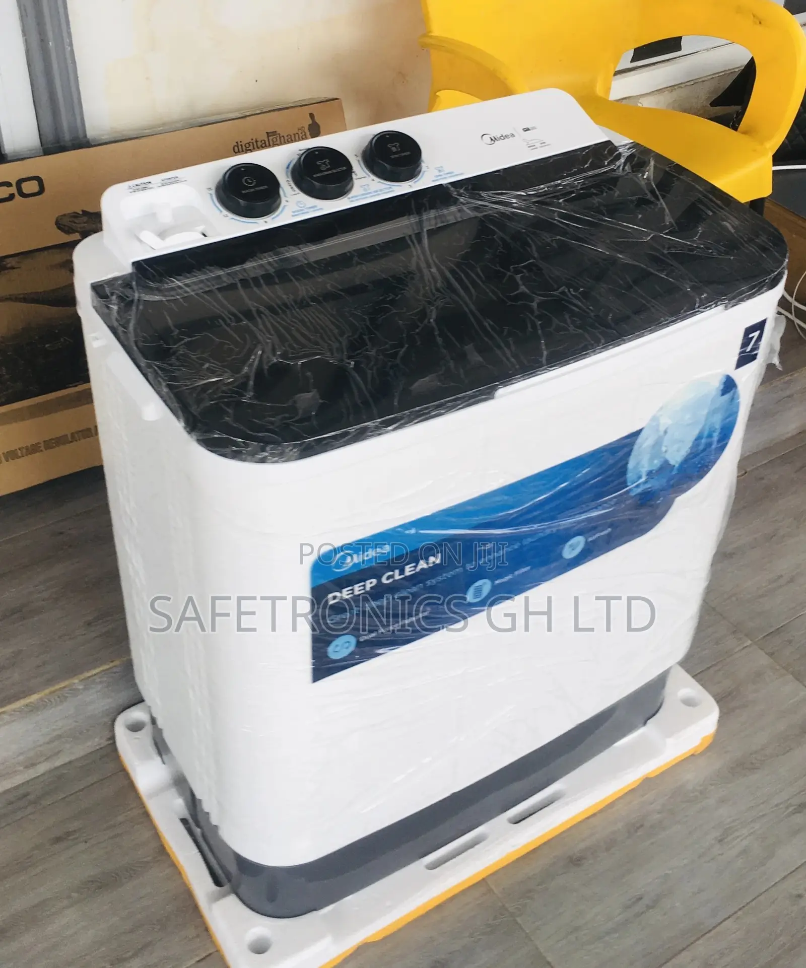 Washingmachine Blue/White Topload 7kg Semiautomatic Midea