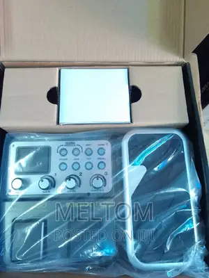Nux Mg-100 Modelling Guitar Processor/Effect
