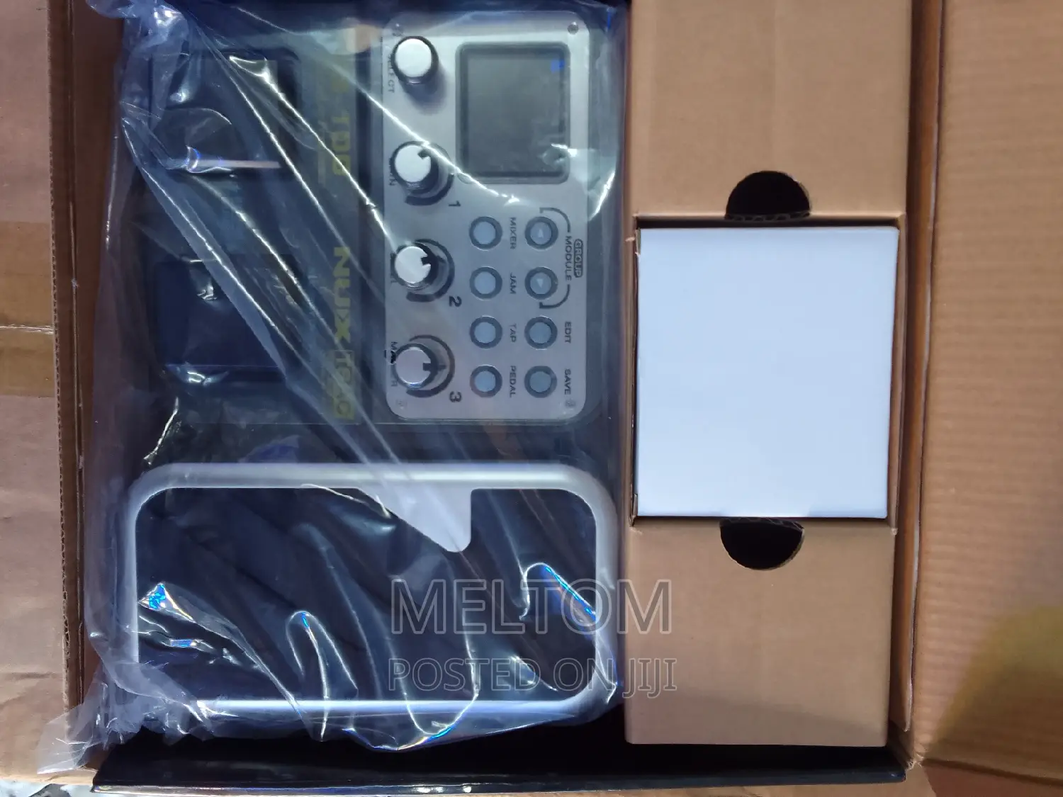 Nux Mg-100 Modelling Guitar Processor/Effect