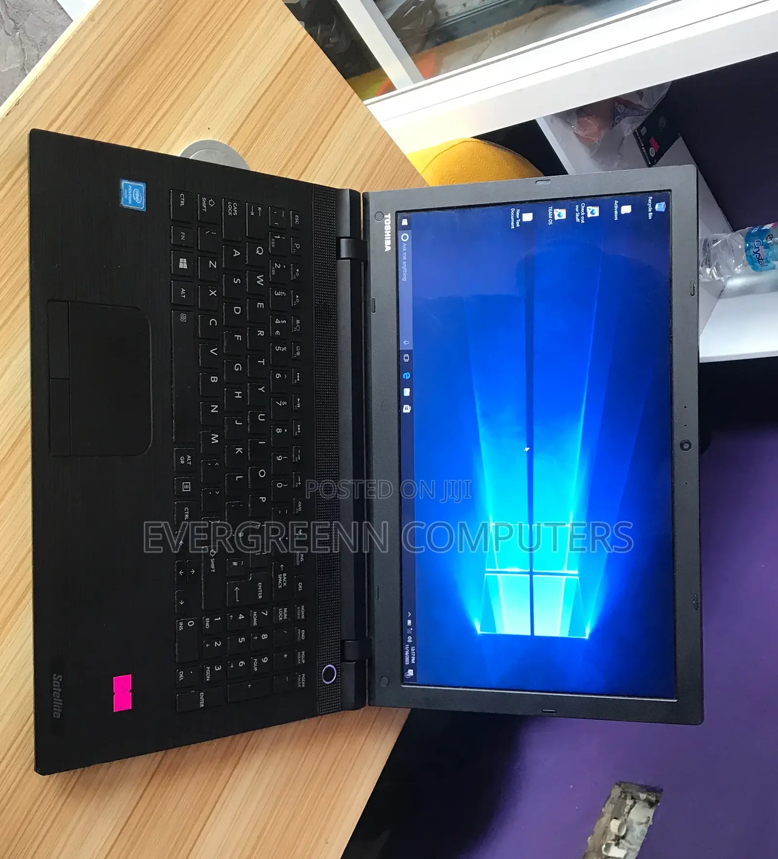 Laptop Toshiba Satellite C55 4GB Intel SSD 256GB
