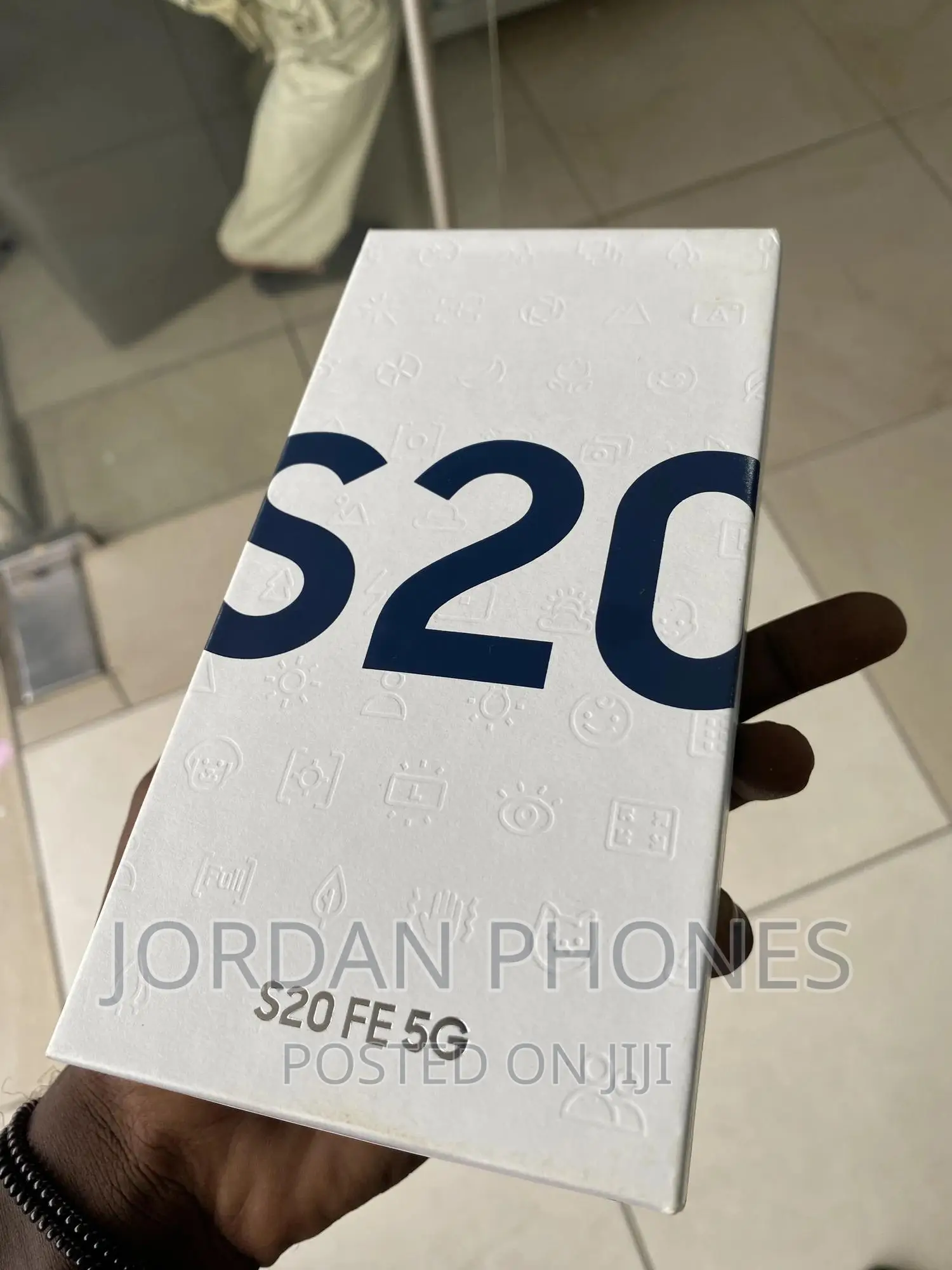 New Samsung Galaxy S20 FE 5G SD865 128 GB Blue
