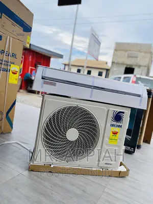 Super Chilling Bruhm 2.5HP Split Type Inverter Electric Ac.